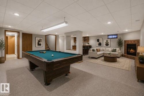 5814 181 Street Nw, Edmonton, AB - Indoor Photo Showing Other Room