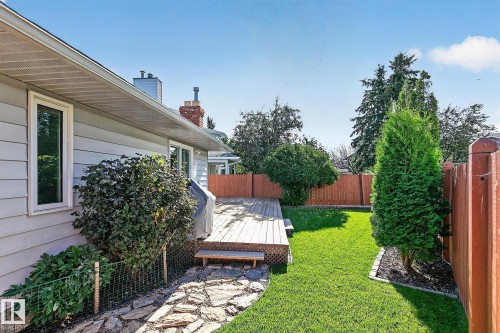 5814 181 Street Nw, Edmonton, AB - Outdoor