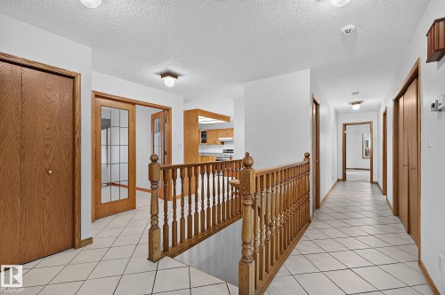 5814 181 Street Nw, Edmonton, AB - Indoor Photo Showing Other Room