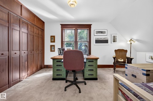 Bedroom at the front of the home. - 9662 85 Avenue Nw, Edmonton, AB - Indoor Photo Showing Office