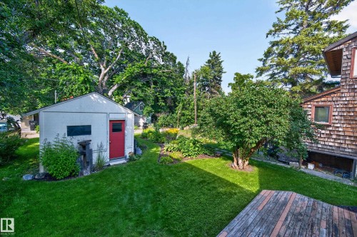 9662 85 Avenue Nw, Edmonton, AB - Outdoor