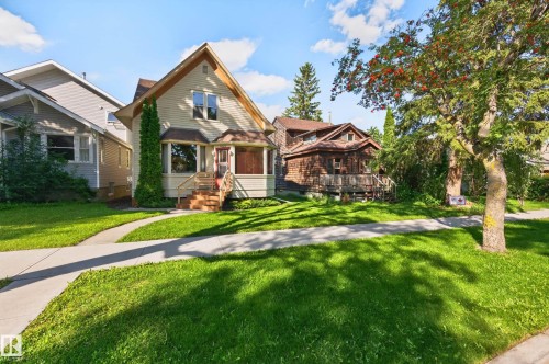 9662 85 Avenue Nw, Edmonton, AB - Outdoor