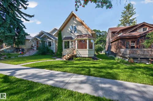 9662 85 Avenue Nw, Edmonton, AB - Outdoor