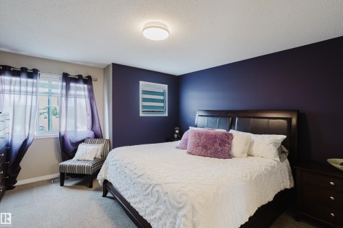 16345 134 Street Nw, Edmonton, AB - Indoor Photo Showing Bedroom