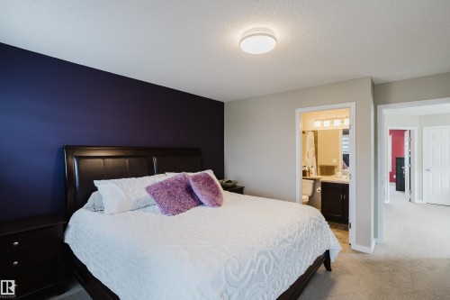 16345 134 Street Nw, Edmonton, AB - Indoor Photo Showing Bedroom