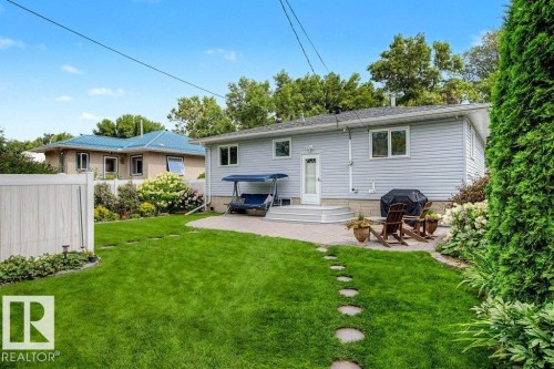 12112 38 Street Nw, Edmonton, AB - Outdoor