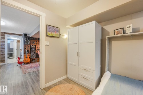 14115 70 Street Nw, Edmonton, AB - Indoor Photo Showing Other Room