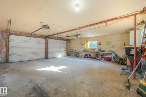 14115 70 Street Nw, Edmonton, AB - Indoor Photo Showing Garage
