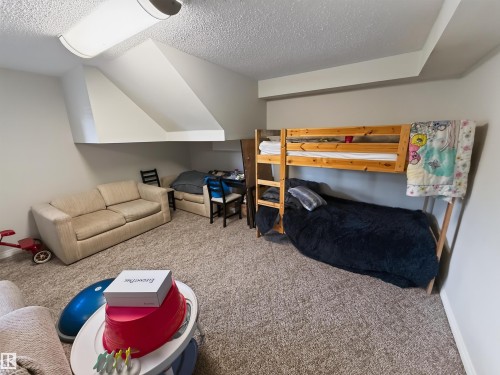 12 Mathias Avenue, Spruce Grove, AB - Indoor Photo Showing Other Room