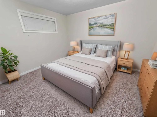 12 Mathias Avenue, Spruce Grove, AB - Indoor Photo Showing Bedroom