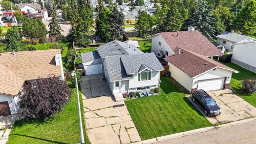 12 Mathias Avenue, Spruce Grove, AB - Outdoor