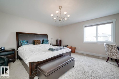 3343 21 Avenue Nw, Edmonton, AB - Indoor Photo Showing Bedroom