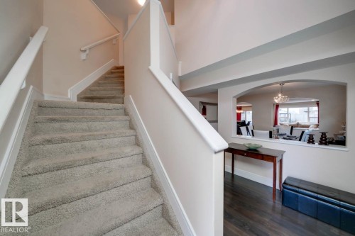 3343 21 Avenue Nw, Edmonton, AB - Indoor Photo Showing Other Room