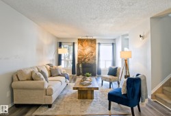 6356 184 Street NW  Edmonton, AB T5T 2N8