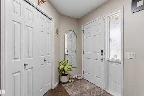 3760 12 Street Nw, Edmonton, AB - Indoor Photo Showing Other Room