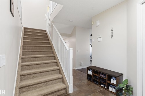 3760 12 Street Nw, Edmonton, AB - Indoor Photo Showing Other Room