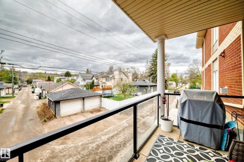 #211 9750 94 St Nw, Edmonton, AB - Outdoor With Exterior