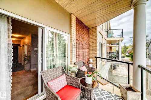#211 9750 94 St Nw, Edmonton, AB - Outdoor With Exterior