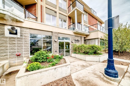 #211 9750 94 St Nw, Edmonton, AB - Outdoor
