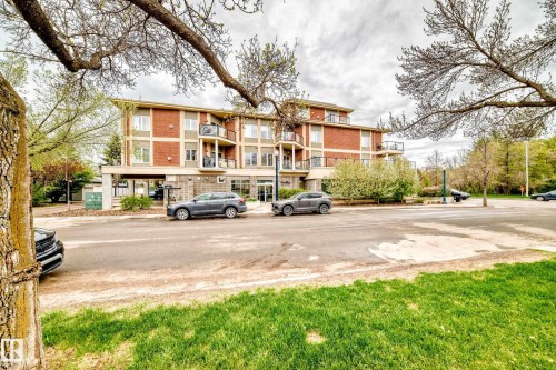 #211 9750 94 St Nw, Edmonton, AB - Outdoor