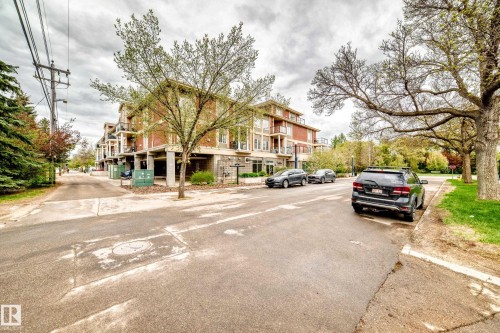 #211 9750 94 St Nw, Edmonton, AB - Outdoor