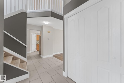 173 Castle Drive Nw, Edmonton, AB - Indoor Photo Showing Other Room