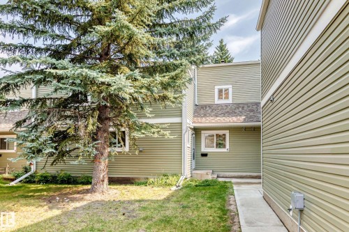 #6 1820 56 St Nw, Edmonton, AB - Outdoor