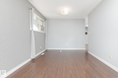 63 Waverley Crescent, Spruce Grove, AB - Indoor Photo Showing Other Room
