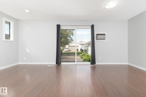 63 Waverley Crescent, Spruce Grove, AB - Indoor Photo Showing Other Room