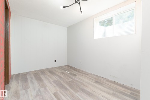 63 Waverley Crescent, Spruce Grove, AB - Indoor Photo Showing Other Room