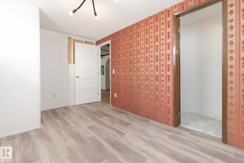 63 Waverley Crescent, Spruce Grove, AB - Indoor Photo Showing Other Room