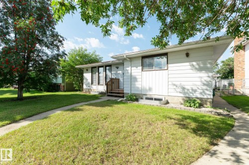 63 Waverley Crescent, Spruce Grove, AB - Outdoor