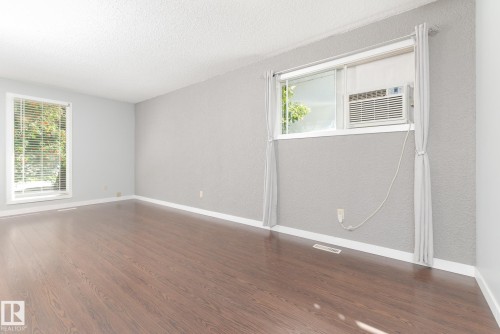 63 Waverley Crescent, Spruce Grove, AB - Indoor Photo Showing Other Room