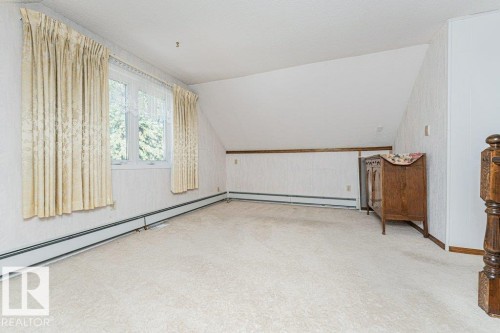 4 Jubilee Drive, Fort Saskatchewan, AB - Indoor Photo Showing Other Room