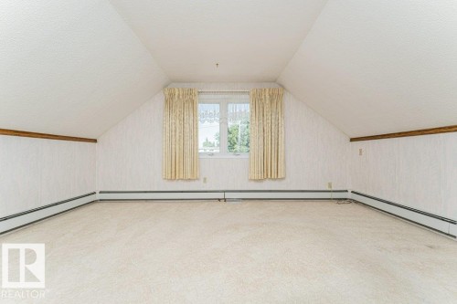 4 Jubilee Drive, Fort Saskatchewan, AB - Indoor Photo Showing Other Room