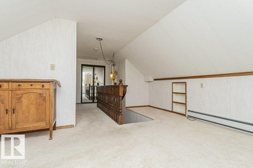 4 Jubilee Drive, Fort Saskatchewan, AB - Indoor Photo Showing Other Room