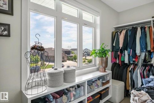 699 Howatt Drive Sw, Edmonton, AB - Indoor With Storage