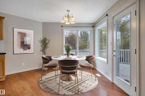 3080 Spence Wynd Sw, Edmonton, AB - Indoor Photo Showing Dining Room
