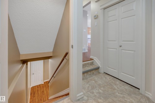3080 Spence Wynd Sw, Edmonton, AB - Indoor Photo Showing Other Room