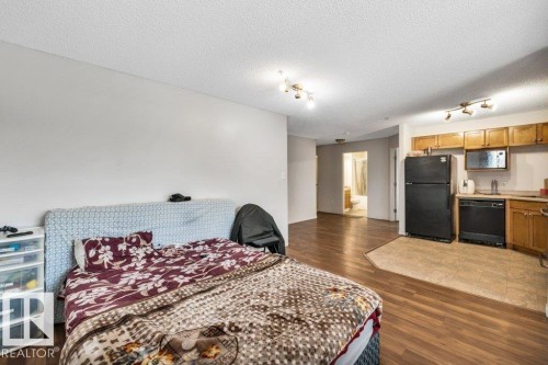 #2105 320 Clareview Station Dr Nw, Edmonton, AB - Indoor