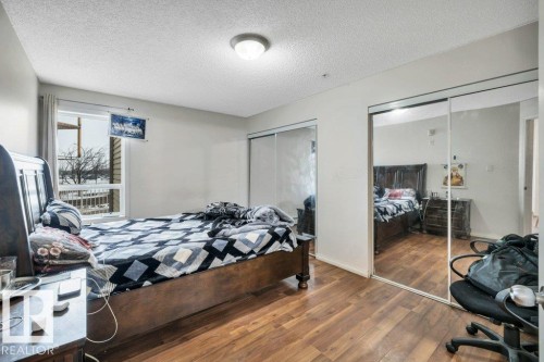 #2105 320 Clareview Station Dr Nw, Edmonton, AB - Indoor Photo Showing Bedroom