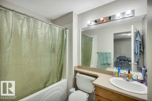 #2105 320 Clareview Station Dr Nw, Edmonton, AB - Indoor Photo Showing Bathroom