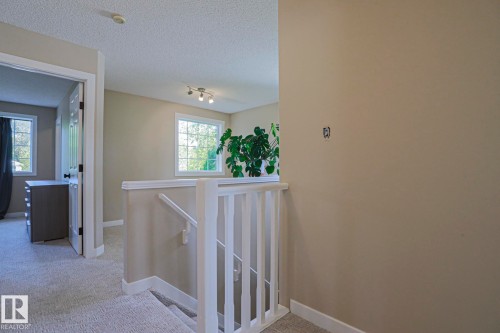8 Erinwoods Place, St. Albert, AB - Indoor Photo Showing Other Room