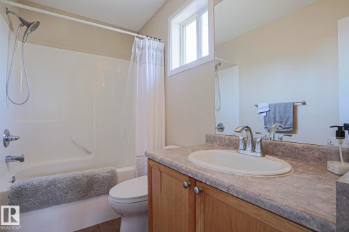 8 Erinwoods Place, St. Albert, AB - Indoor Photo Showing Bathroom
