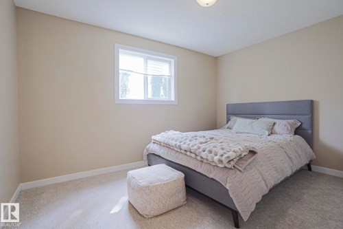 8 Erinwoods Place, St. Albert, AB - Indoor Photo Showing Bedroom