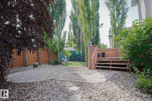 8 Erinwoods Place, St. Albert, AB - Outdoor