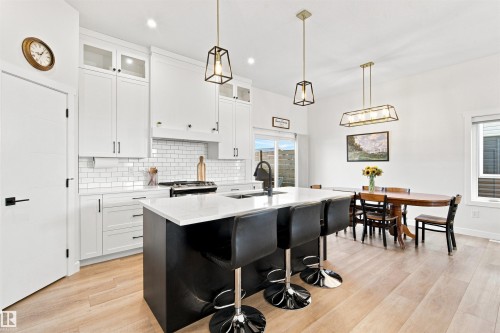 328 Fundy Way, Cold Lake, AB - Indoor Photo Showing Kitchen With Upgraded Kitchen
