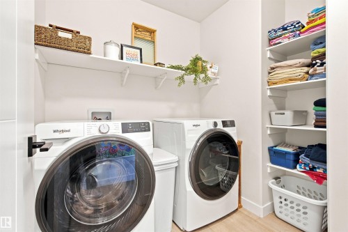 328 Fundy Way, Cold Lake, AB - Indoor Photo Showing Laundry Room