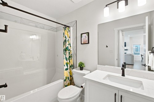 328 Fundy Way, Cold Lake, AB - Indoor Photo Showing Bathroom