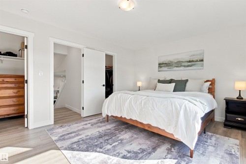 328 Fundy Way, Cold Lake, AB - Indoor Photo Showing Bedroom